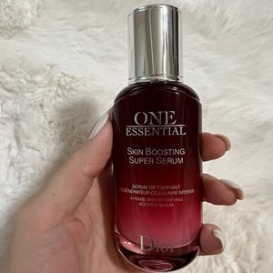 Dior ONE ESSENTIAL skin boosting serum
